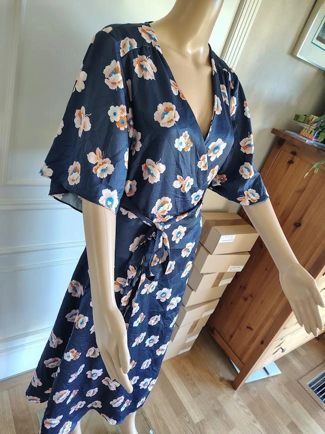 new long dress from esprit – photo 3